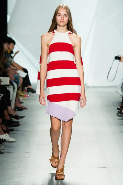 Look 38